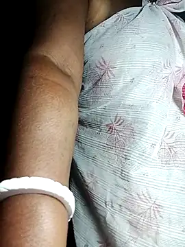 Nude-Priya2 online show from September 28, 2025, 10:31 am