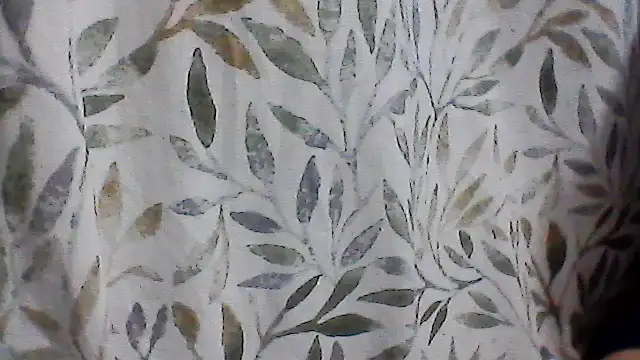 Krystal 82 online show from April 5, 2026, 7:44 pm