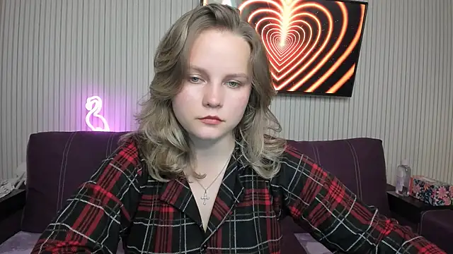 milalapka online show from October 7, 2025, 6:16 pm