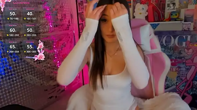 Lillie Miller online show from January 13, 2026, 3:34 am