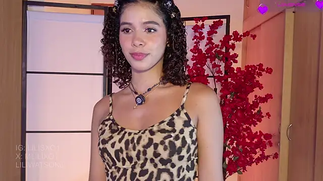 lilijwatson online show from June 15, 2026, 3:53 am