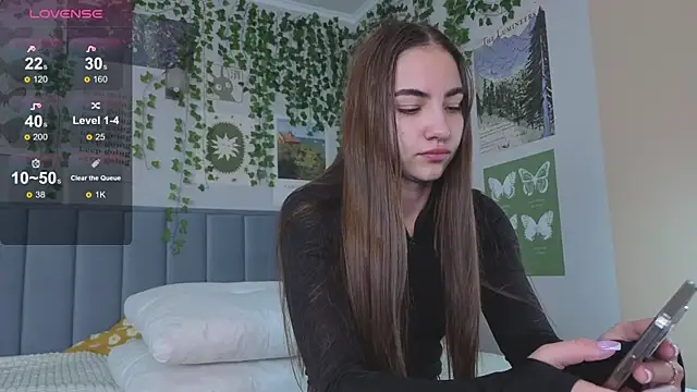 Snapshot of Ashley_Pierce chatting on October 3, 2025, 4:09 am Ashley Pierce online show from October 3, 2025, 4:09 am