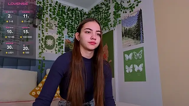 Snapshot of Ashley_Pierce chatting on October 16, 2025, 4:13 am Ashley Pierce online show from October 16, 2025, 4:13 am