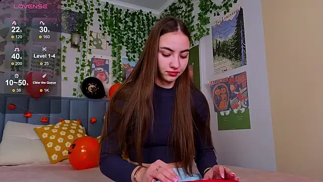 Snapshot of Ashley_Pierce chatting on October 21, 2025, 4:13 am Ashley Pierce online show from October 21, 2025, 4:13 am