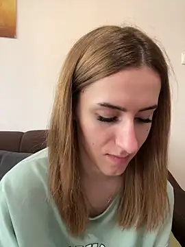 Snapshot of AriaAdda chatting on March 14, 2026, 12:54 pm AriaAdda online show from March 14, 2026, 12:54 pm