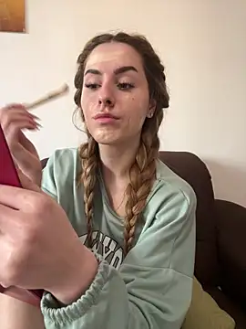 Snapshot of AriaAdda chatting on March 25, 2026, 2:12 pm AriaAdda online show from March 25, 2026, 2:12 pm