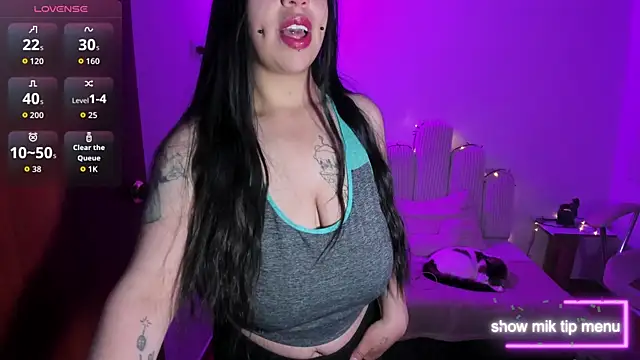 Snapshot of megan_foz chatting on September 17, 2025, 6:20 pm megan foz online show from September 17, 2025, 6:20 pm