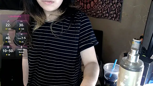 London Ray online show from November 8, 2025, 7:19 am