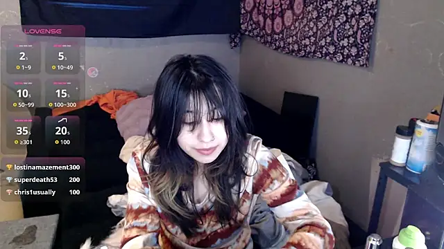 London Ray online show from November 16, 2025, 4:18 am