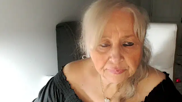 SusiLifeXXX online show from February 6, 2026, 7:39 pm