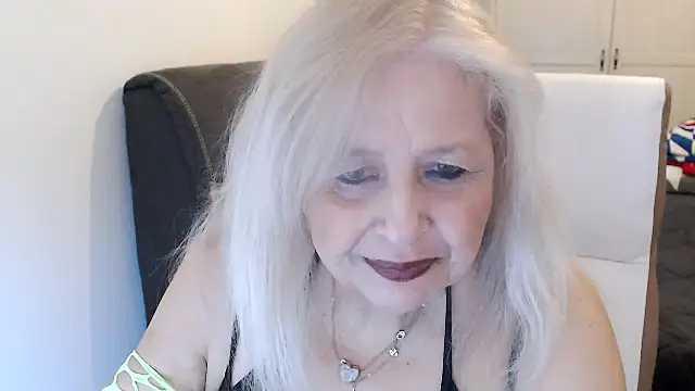 SusiLifeXXX online show from March 6, 2026, 8:05 pm