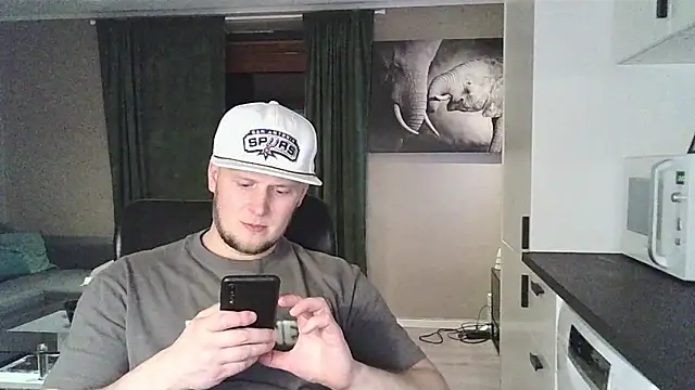 Snapshot of Dartanjanas13 chatting on February 21, 2026, 9:27 pm Dartanjanas13 online show from February 21, 2026, 9:27 pm