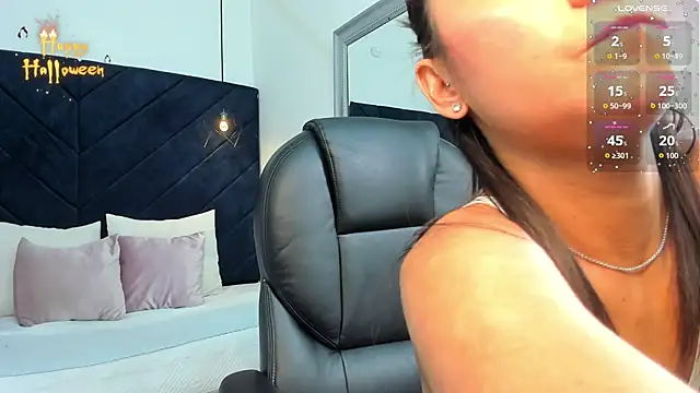 shamara thomson online show from October 11, 2025, 12:58 pm