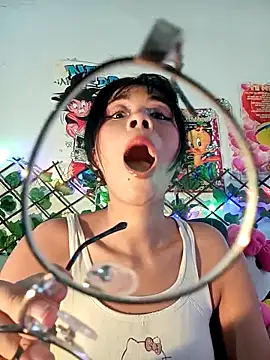 dolliette24 online show from May 9, 2026, 5:34 am