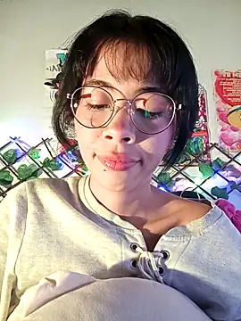 dolliette24 online show from May 10, 2026, 9:36 am