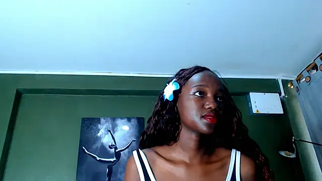 Snapshot of Evaa_18 chatting on September 26, 2025, 5:28 pm Evaa 18 online show from September 26, 2025, 5:28 pm