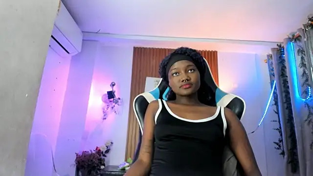 Evaa 18 online show from December 20, 2025, 5:31 pm