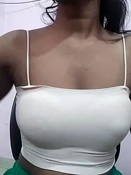 Snapshot of Reeta-rani chatting on September 27, 2025, 4:17 am Reeta-rani online show from September 27, 2025, 4:17 am