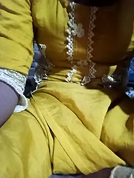 Snapshot of Reeta-rani chatting on October 29, 2025, 2:19 pm Reeta-rani online show from October 29, 2025, 2:19 pm