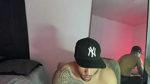 Snapshot of ThiagoLugo chatting on October 25, 2025, 2:52 am ThiagoLugo online show from October 25, 2025, 2:52 am