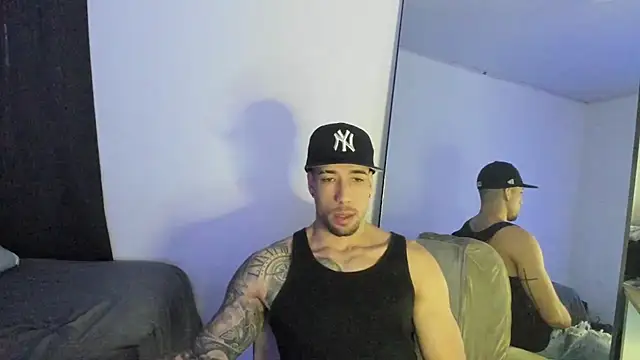 ThiagoLugo online show from January 11, 2026, 10:15 pm