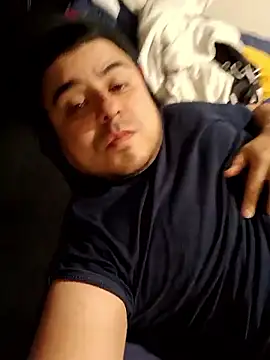 Snapshot of romiroom chatting on January 11, 2026, 1:27 pm romiroom online show from January 11, 2026, 1:27 pm