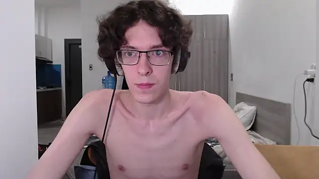 LovesomeCookie online show from November 6, 2025, 7:37 pm