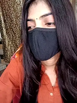 Queen Pooja7 online show from September 19, 2025, 4:51 pm