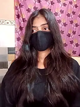 Queen Pooja7 online show from September 23, 2025, 5:05 pm