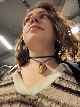 Snapshot of lucy-joy chatting on November 26, 2025, 11:33 am lucy-joy online show from November 26, 2025, 11:33 am