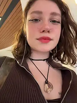 Snapshot of lucy-joy chatting on December 2, 2025, 10:09 am lucy-joy online show from December 2, 2025, 10:09 am