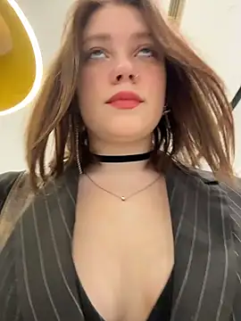 Snapshot of lucy-joy chatting on January 6, 2026, 10:30 am lucy-joy online show from January 6, 2026, 10:30 am