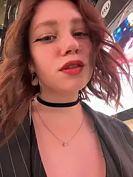 Snapshot of lucy-joy chatting on January 16, 2026, 8:29 am lucy-joy online show from January 16, 2026, 8:29 am