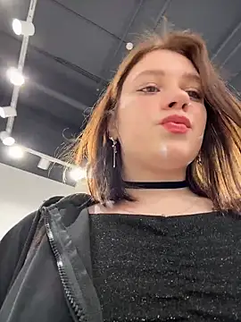 Snapshot of lucy-joy chatting on February 19, 2026, 11:28 am lucy-joy online show from February 19, 2026, 11:28 am