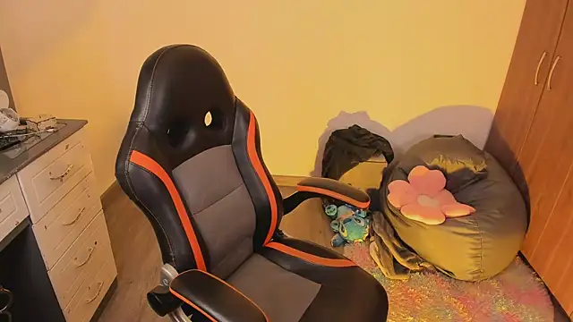 Verolake online show from October 1, 2025, 3:18 pm