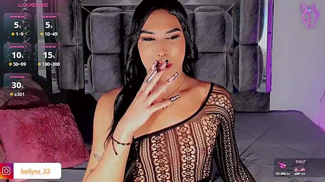 Snapshot of Keilyss_ chatting on September 16, 2025, 9:49 pm Keilyss online show from September 16, 2025, 9:49 pm