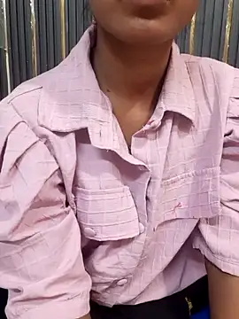 AnkitaDevi online show from October 3, 2025, 3:58 am