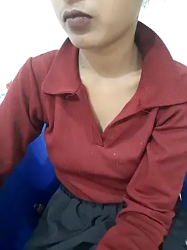 AnkitaDevi online show from May 14, 2026, 4:41 am