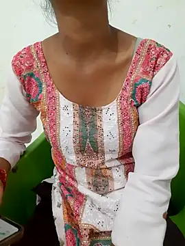 AnkitaDevi online show from May 21, 2026, 3:35 am