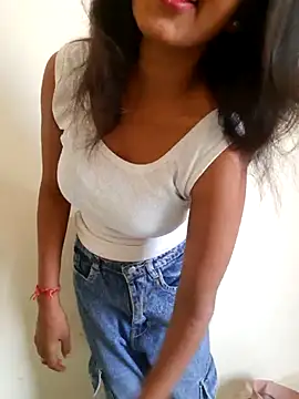 AnkitaDevi online show from June 24, 2026, 4:11 am