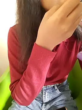 AnkitaDevi online show from July 19, 2026, 3:32 am