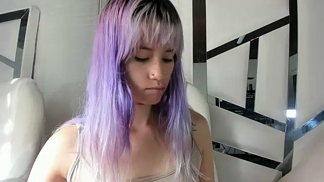 barbieambar online show from October 9, 2025, 12:58 pm