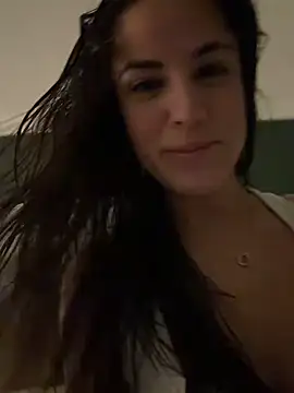 heyitsmadig online show from October 8, 2025, 11:19 am