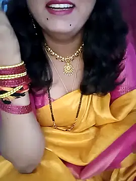 Snapshot of Niharika555 chatting on May 10, 2026, 11:04 am Niharika555 online show from May 10, 2026, 11:04 am