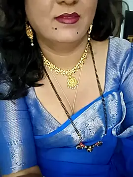 Snapshot of Niharika555 chatting on May 21, 2026, 4:25 pm Niharika555 online show from May 21, 2026, 4:25 pm