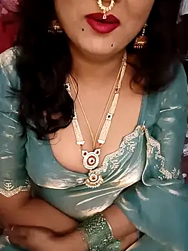 Snapshot of Niharika555 chatting on June 19, 2026, 5:39 pm Niharika555 online show from June 19, 2026, 5:39 pm