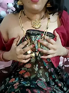 Snapshot of Niharika555 chatting on July 19, 2026, 9:51 pm Niharika555 online show from July 19, 2026, 9:51 pm