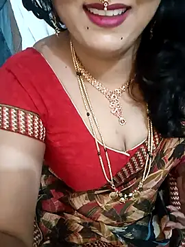 Snapshot of Niharika555 chatting on July 28, 2026, 6:20 pm Niharika555 online show from July 28, 2026, 6:20 pm