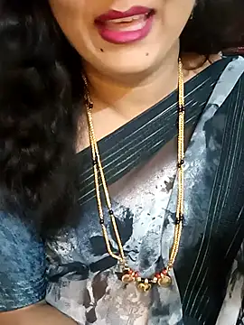 Snapshot of Niharika555 chatting on July 31, 2026, 5:12 pm Niharika555 online show from July 31, 2026, 5:12 pm