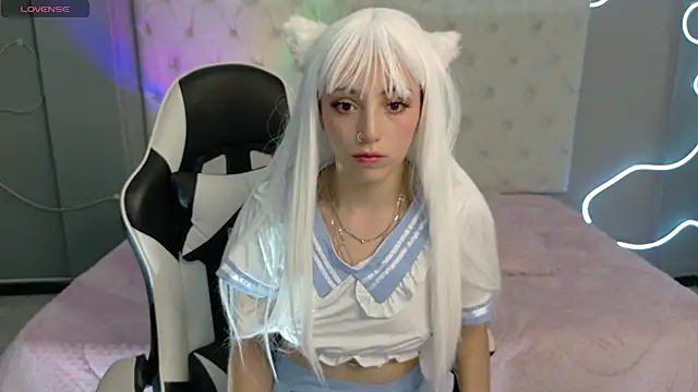 Megan  cole1 online show from September 24, 2025, 3:54 am